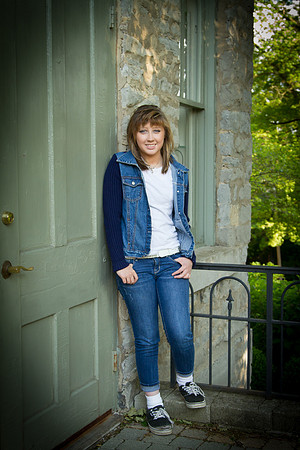CMP-051417-Dari Troche Senior Photo Shoot NUHS Class of 2017 --1023
